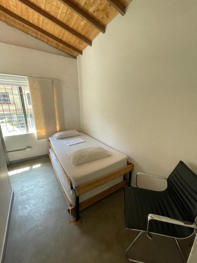 Gaston Coliving Hostel Medellín Exterior foto