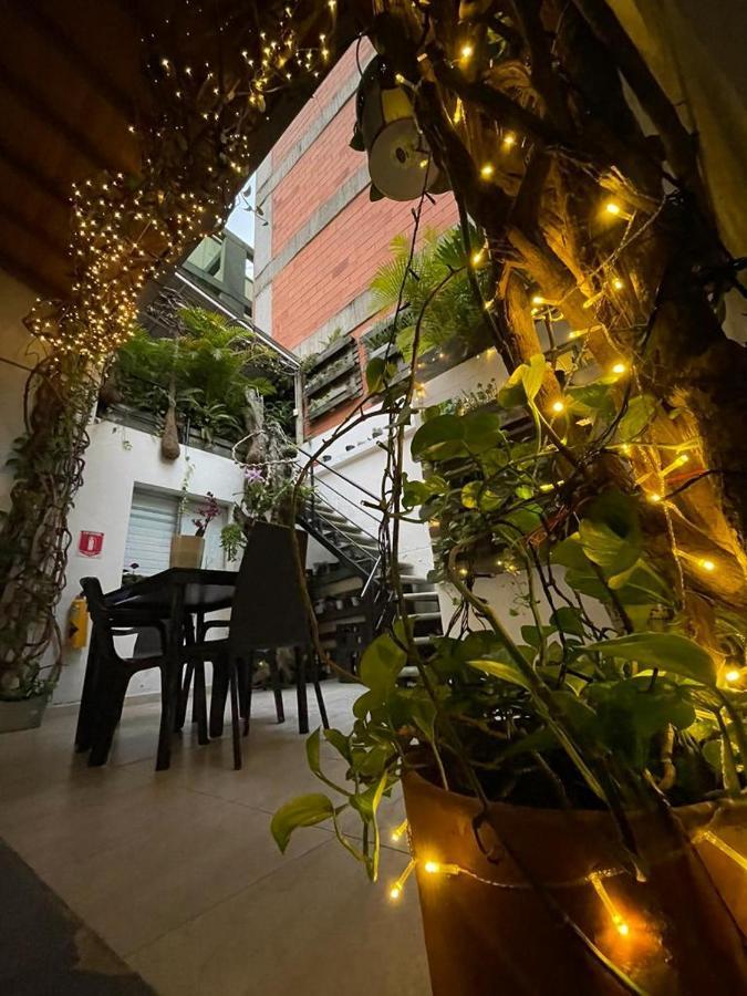Gaston Coliving Hostel Medellín Exterior foto