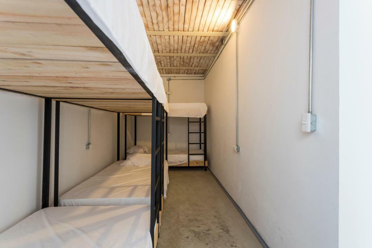 Gaston Coliving Hostel Medellín Exterior foto